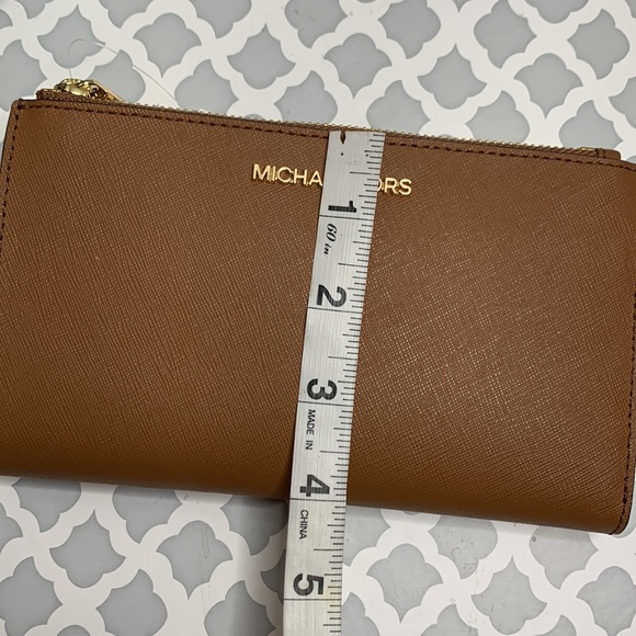 NWT MICHAEL KORS Jet Set Travel large double zip wristlet - Picture 11 of 12